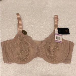 Wacoal Women's Vivid Encounter Underwire Bra, 36D